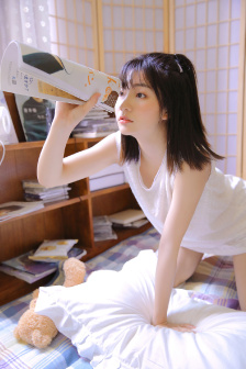 为了销售房子在阳台满足